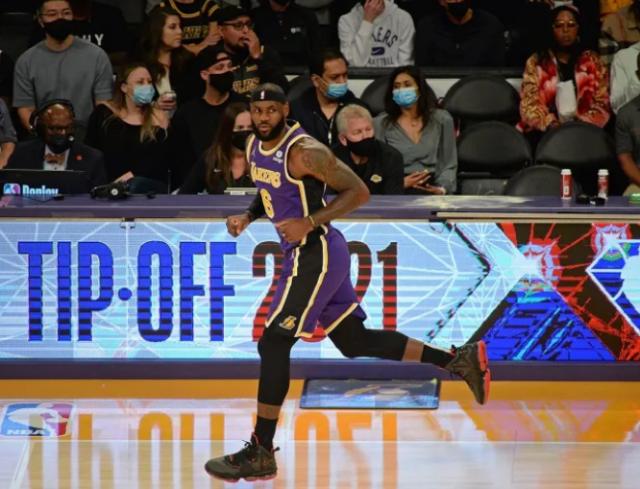 1634980151677074386.png 新2网址-连败后湖人外患不减更添内忧 老詹:必须保持积极