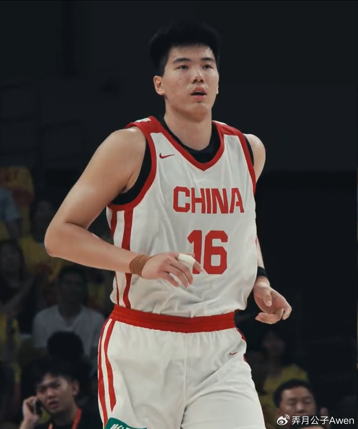 新2网址-国家队2战轰19分!在广东季后赛5战得3分,球迷:离开杜锋会打球了|焦泊乔|徐昕|广东男篮|广州队|郭士强_新浪体育_新浪新闻